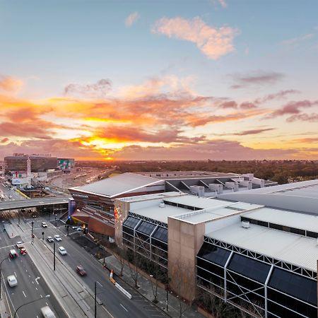 Oaks Adelaide Horizons Suites Exterior foto
