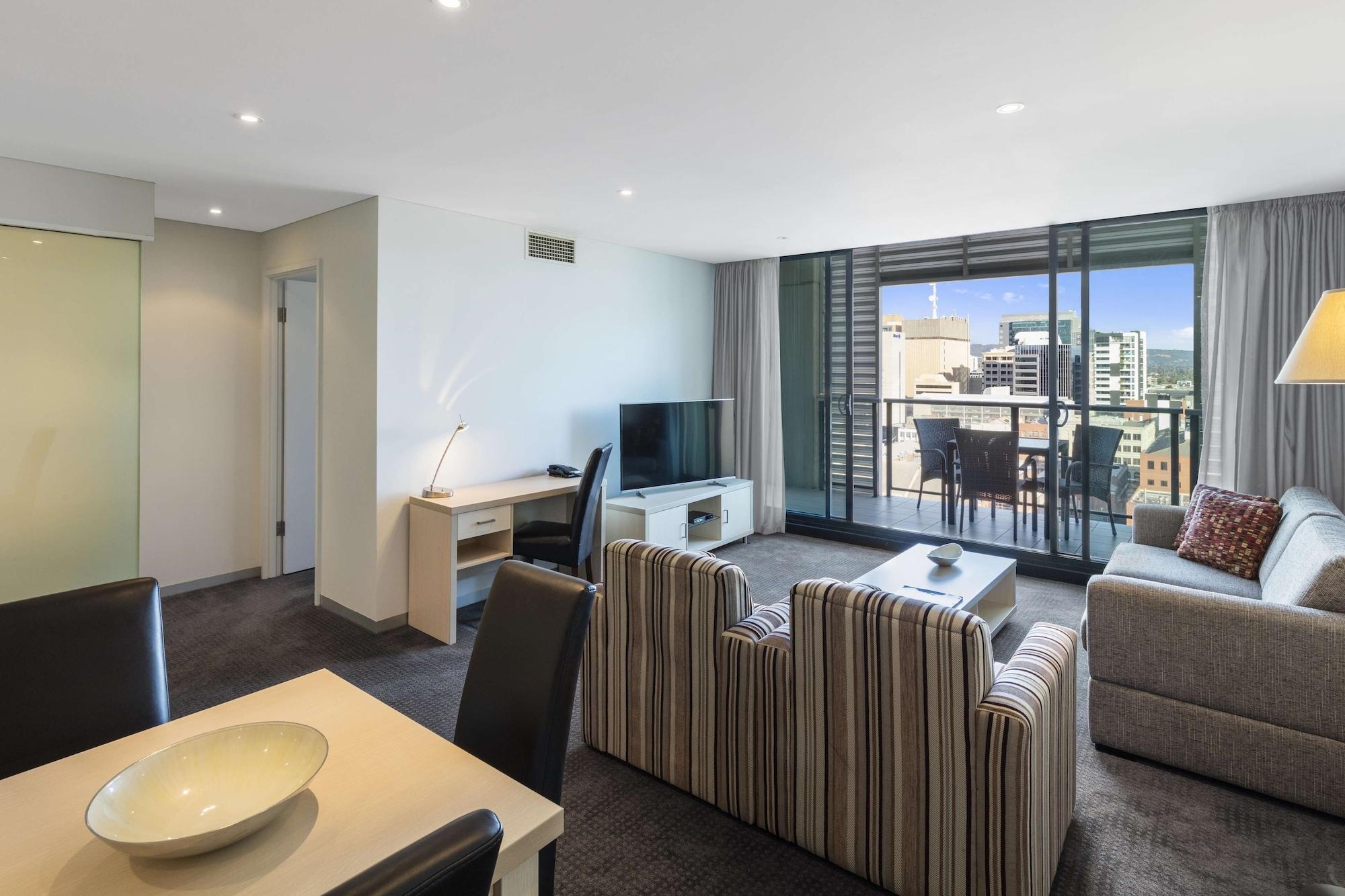 Oaks Adelaide Horizons Suites Exterior foto